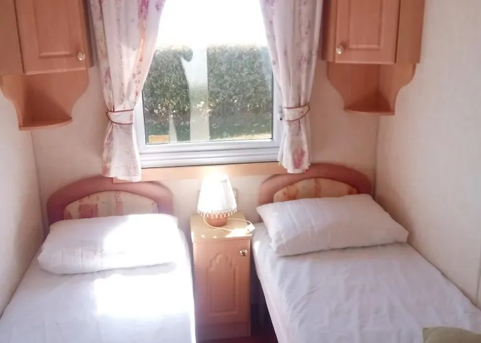 Mobil Front De Campsite *