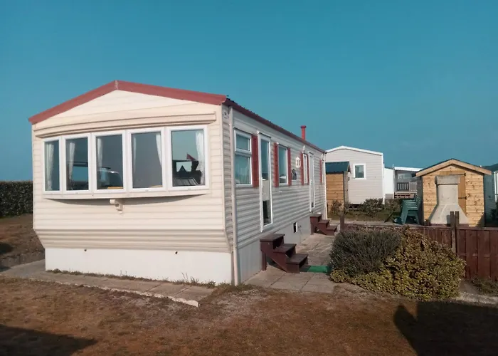 Mobil Front De Campsite